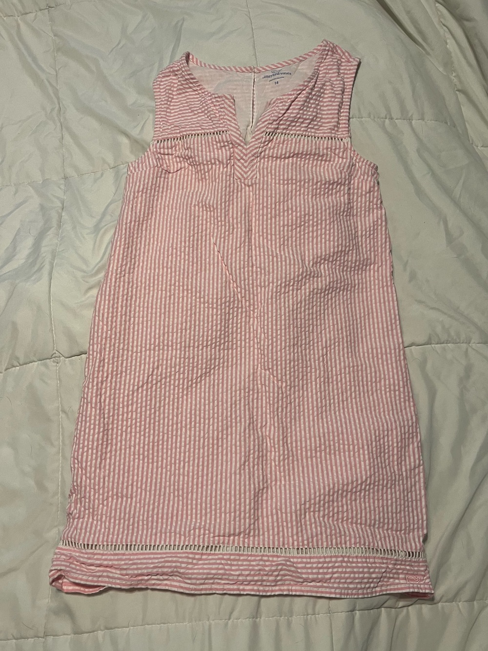 Vineyard Vines Girls Pink and White Striped Seersucker Dress
